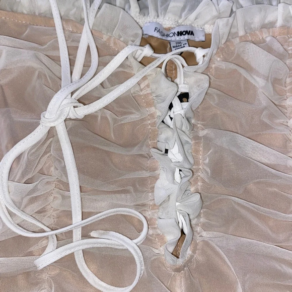 Fashion Nova Maura Mesh Long Sleeve Ruched Dress Size 2x NWT - Picture 3 of 7